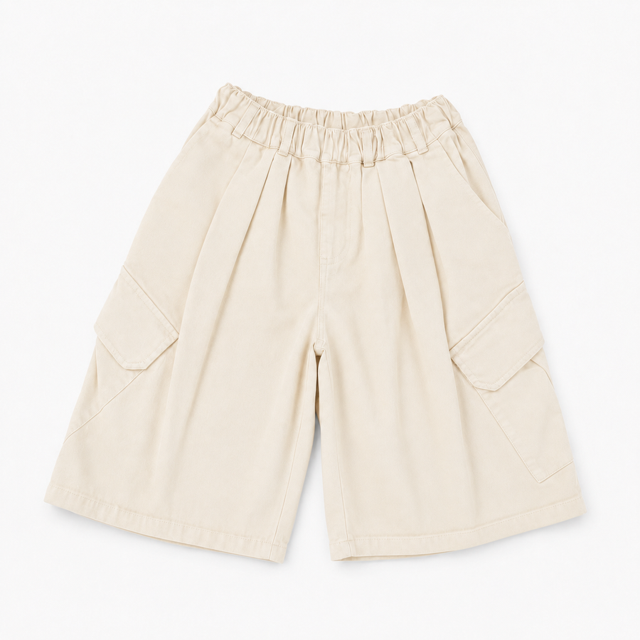 le bermuda uni de Chloé