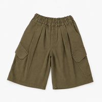 le bermuda uni de Chloé