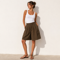 le bermuda uni de Chloé